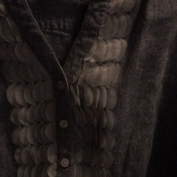 Top - Picture 2 of 2